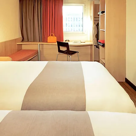 Ibis Airport Messe Hotel