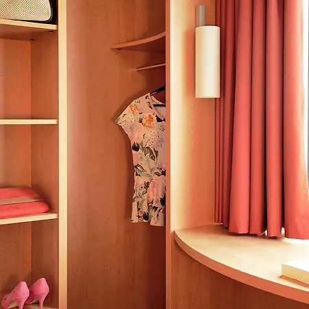 Hotell Ibis Airport Messe
