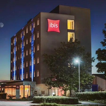 Ibis Airport Messe Hotel 3*