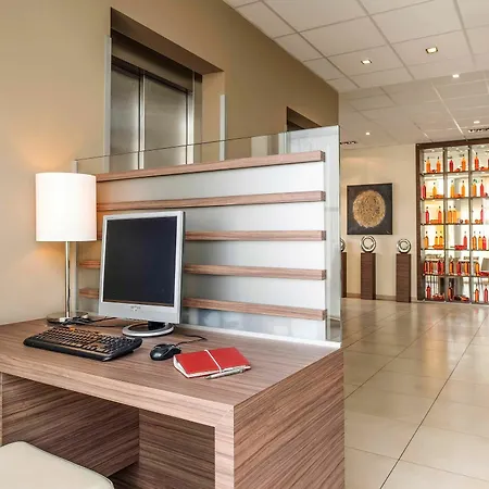 Ibis Airport Messe