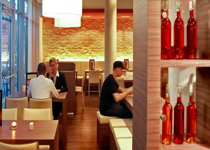 Ibis Airport Messe Φριντρισχάφεν