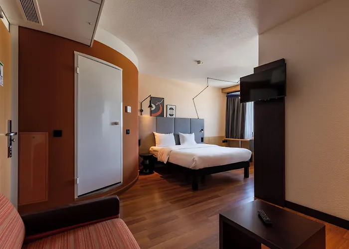 Ibis Airport Messe 3* Φριντρισχάφεν