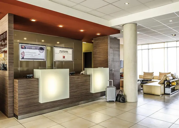 Ibis Airport Messe 3* Φριντρισχάφεν